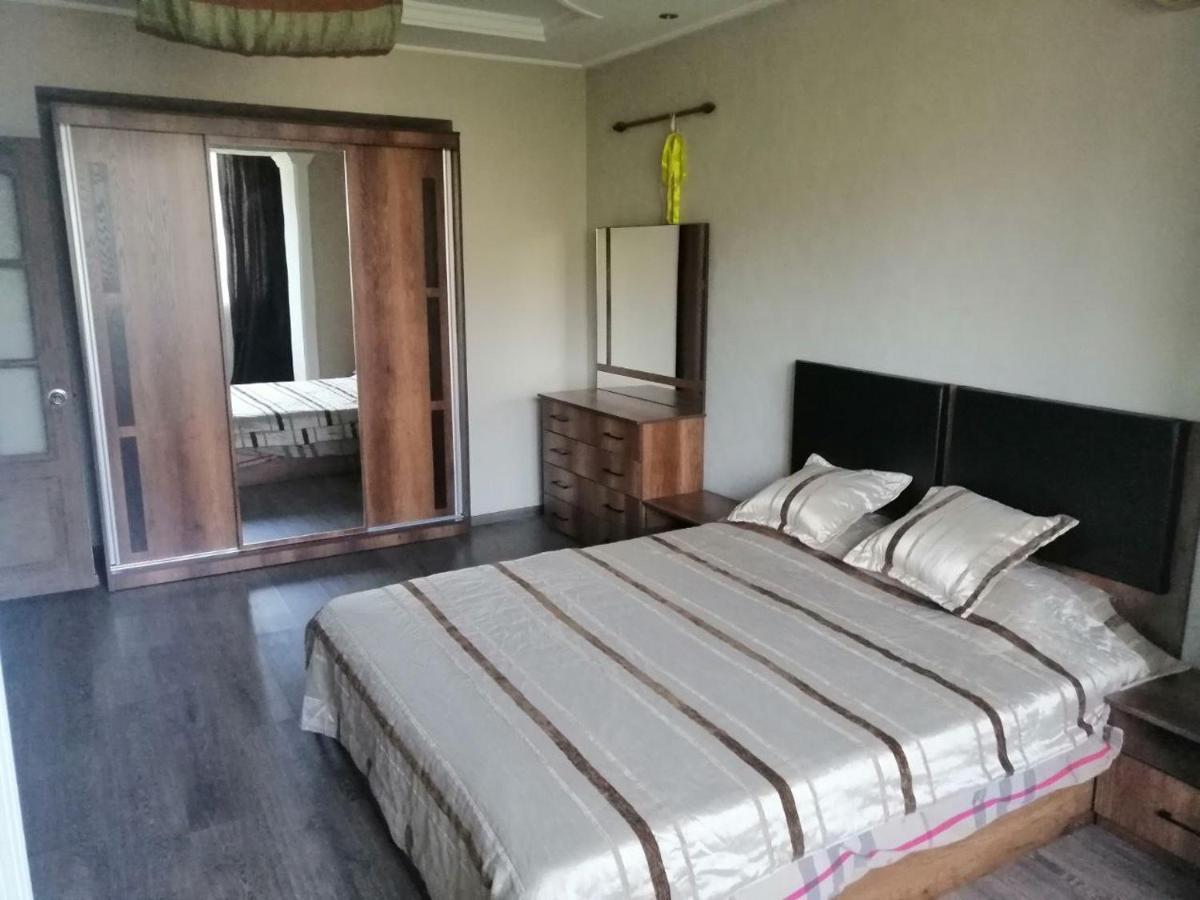 Apartment 2 Bed Room In The Center Апартамент 3-Х Комнатная В Центре Tasjkent Exteriör bild
